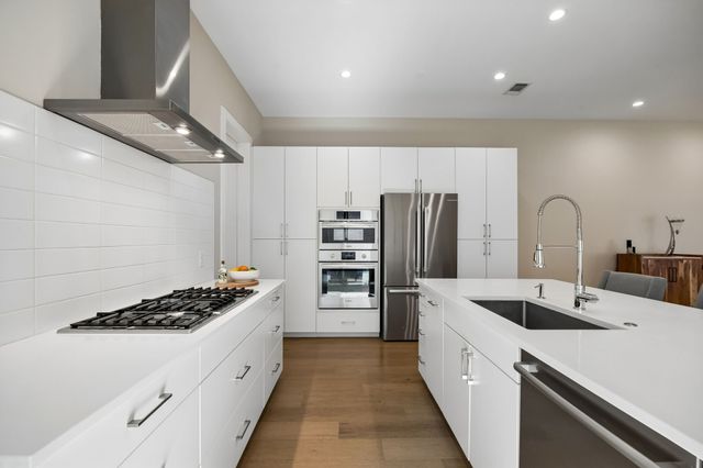 3320 Walchard Court, Dallas, TX 75229