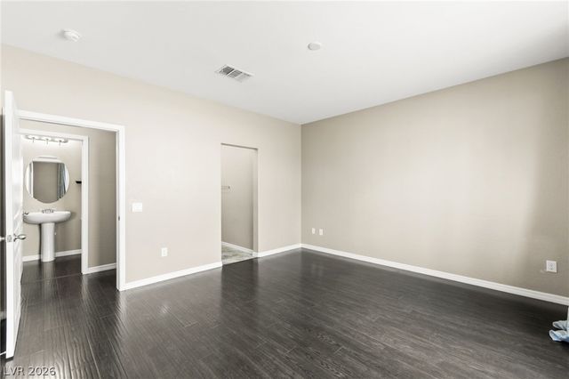11048 Prairie Grove Road, Las Vegas, NV 89179
