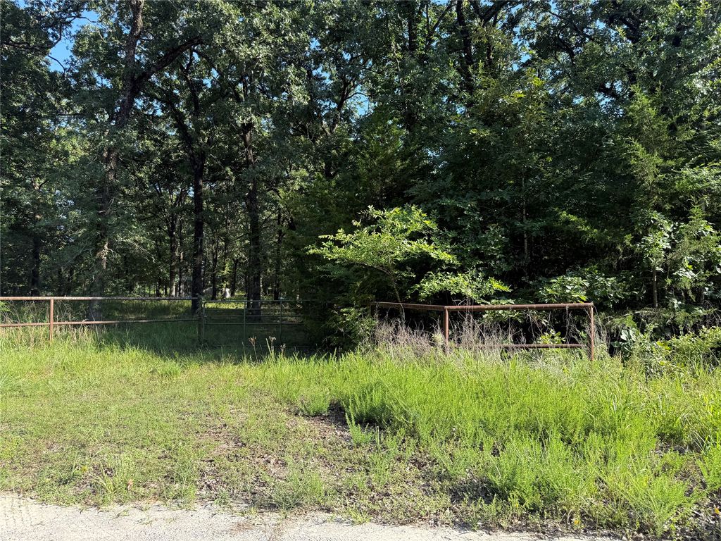 000 CR 2418, Honey Grove, TX 75446