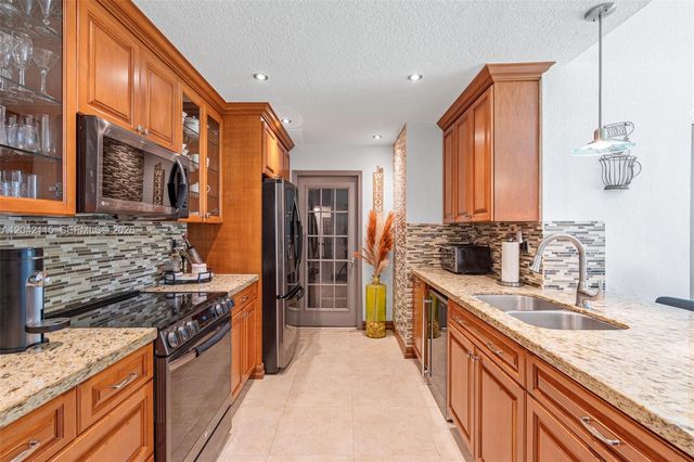 15031 SW 154th Ter, Miami, FL 33187