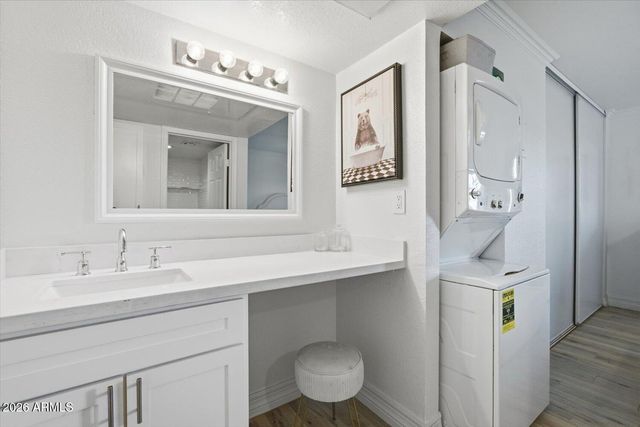 5995 N 78TH Street 1074, Scottsdale, AZ 85250