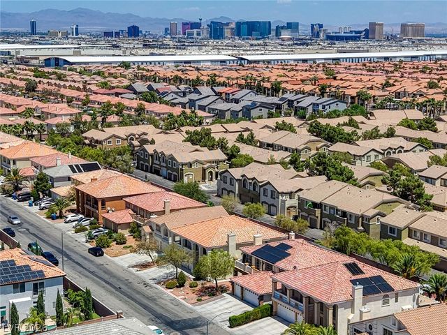 7778 Coronado Island Street, Las Vegas, NV 89139