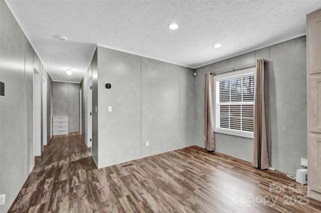 209 Sailwinds Road, Mooresville, NC 28115