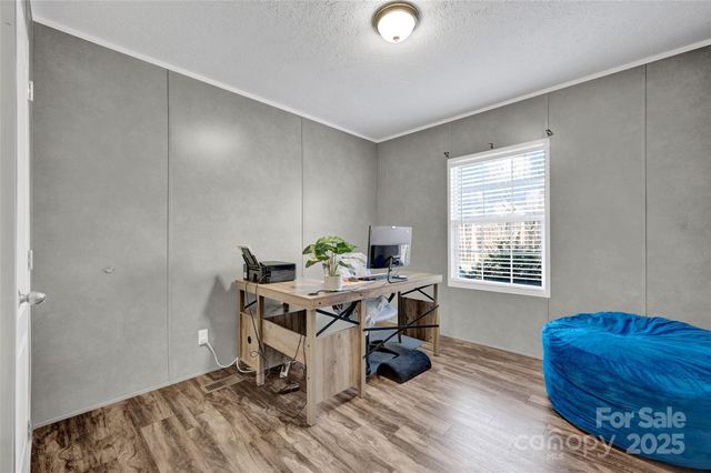 209 Sailwinds Road, Mooresville, NC 28115