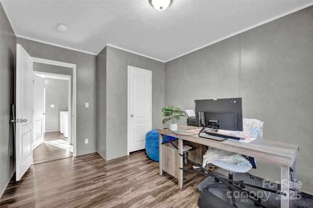 209 Sailwinds Road, Mooresville, NC 28115