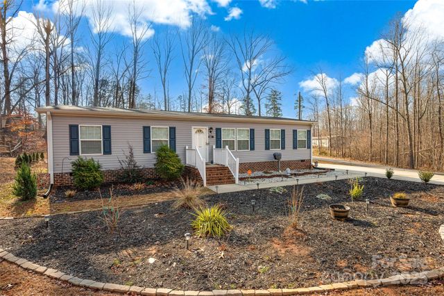 209 Sailwinds Road, Mooresville, NC 28115