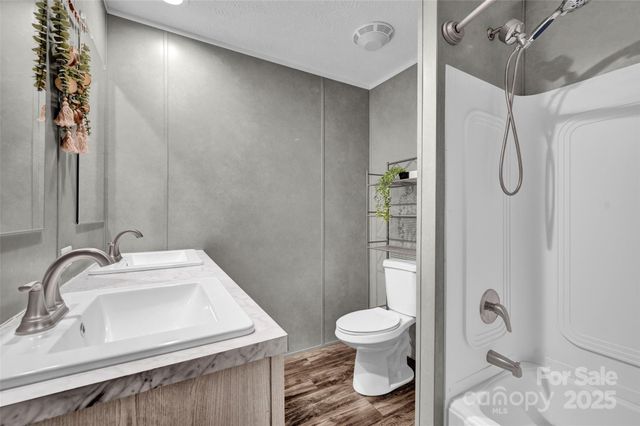 209 Sailwinds Road, Mooresville, NC 28115