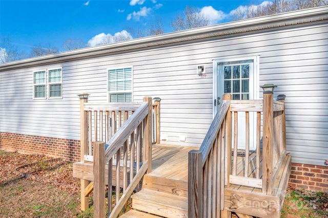 209 Sailwinds Road, Mooresville, NC 28115