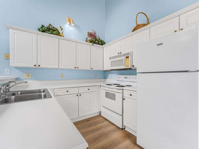 4175 Glen Iris Drive, Cumming, GA 30040