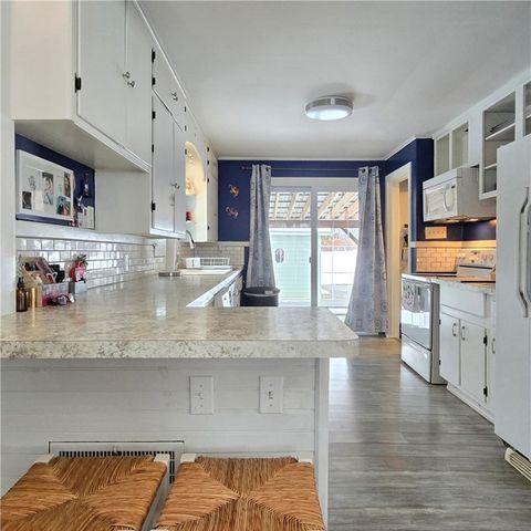 1002 Maple Avenue, Elmira City, NY 14904