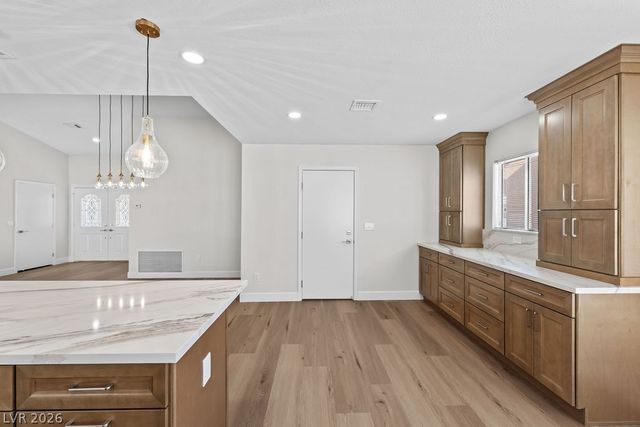 2821 Tumble Brook Drive, Las Vegas, NV 89134
