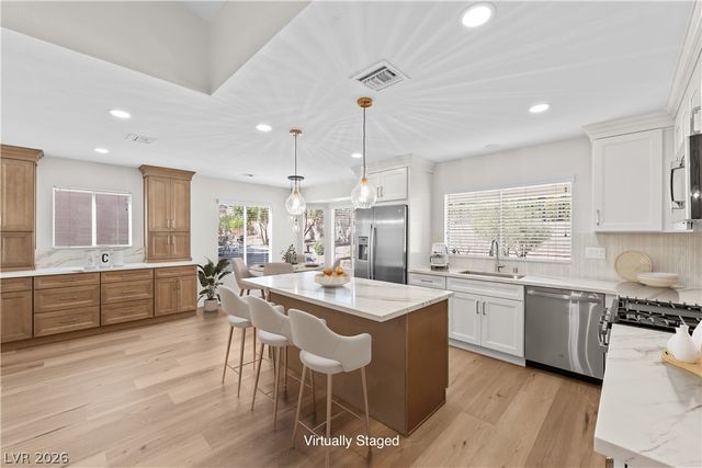 2821 Tumble Brook Drive, Las Vegas, NV 89134