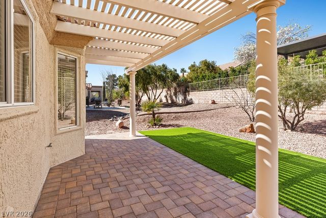 2821 Tumble Brook Drive, Las Vegas, NV 89134