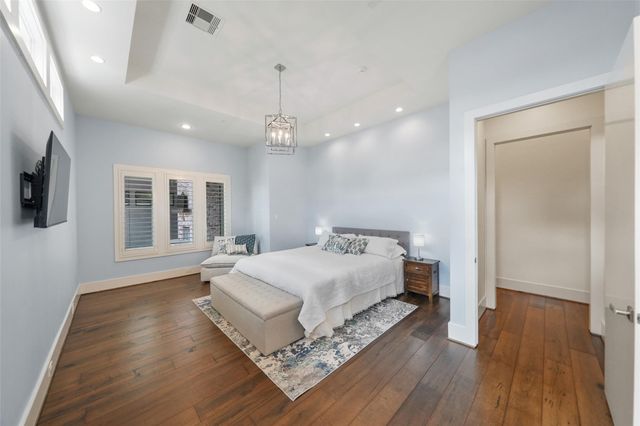 3610 Oak Forest Drive, Houston, TX 77018