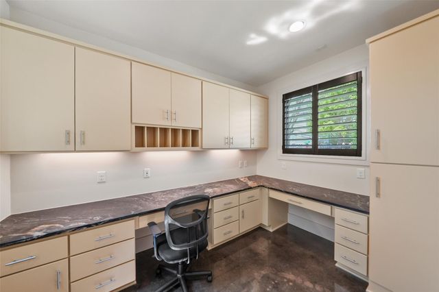 3610 Oak Forest Drive, Houston, TX 77018