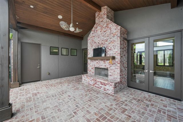 3610 Oak Forest Drive, Houston, TX 77018