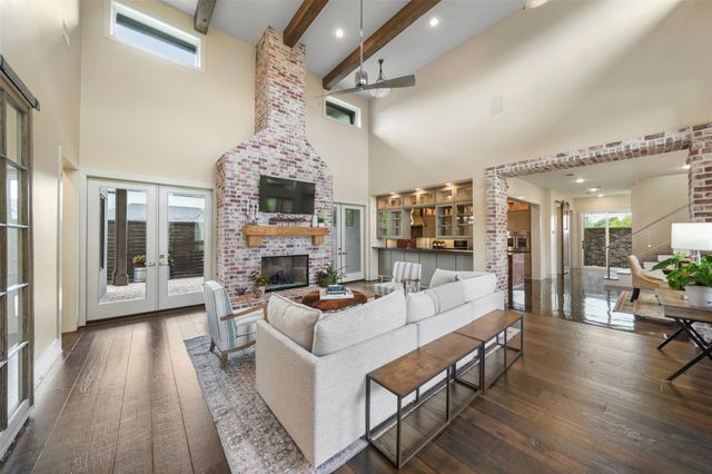 3610 Oak Forest Drive, Houston, TX 77018