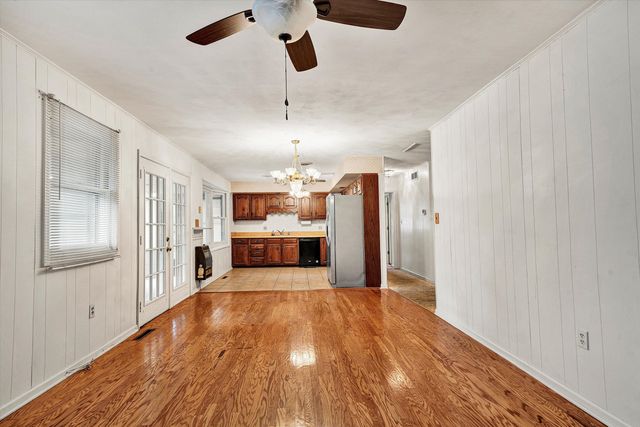 216 Poplar AVE, Salem, VA 24153