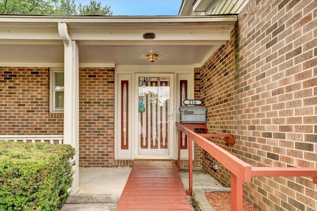 216 Poplar AVE, Salem, VA 24153