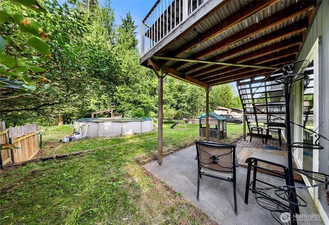 642 Sprague Valley Drive, Maple Falls, WA 98266