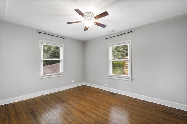 119 Bales Avenue, Chattanooga, TN 37412