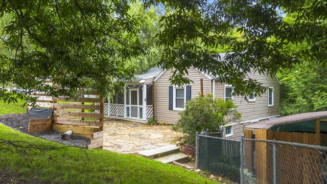 119 Bales Avenue, Chattanooga, TN 37412