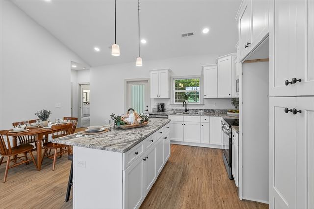 203 Blue Ridge Avenue, Belton, SC 29627