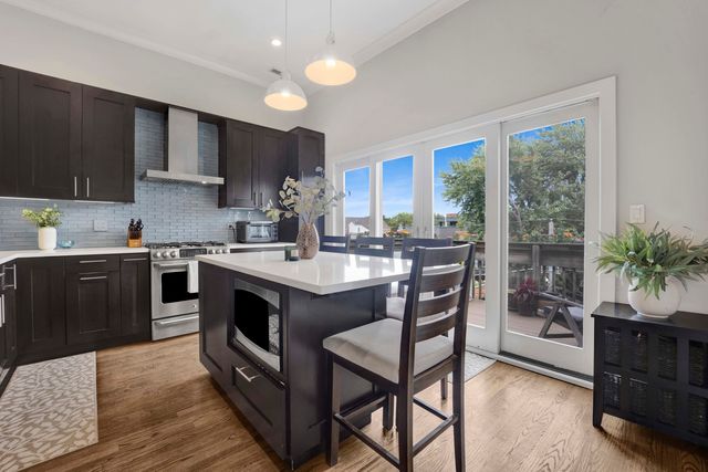 1617 N Hermitage Avenue 3N, Chicago, IL 60622