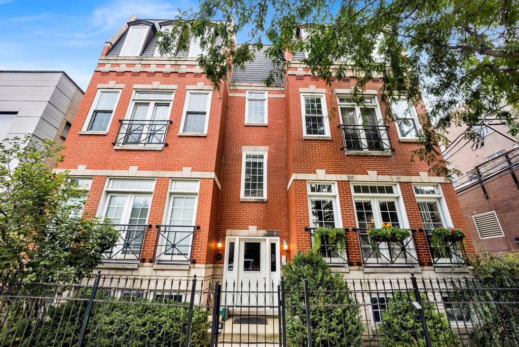 1617 N Hermitage Avenue 3N, Chicago, IL 60622