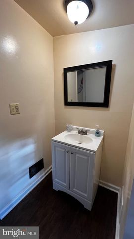2024 KENNICOTT RD, Windsor Mill, MD 21244