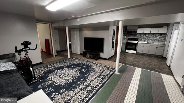 2024 KENNICOTT RD, Windsor Mill, MD 21244