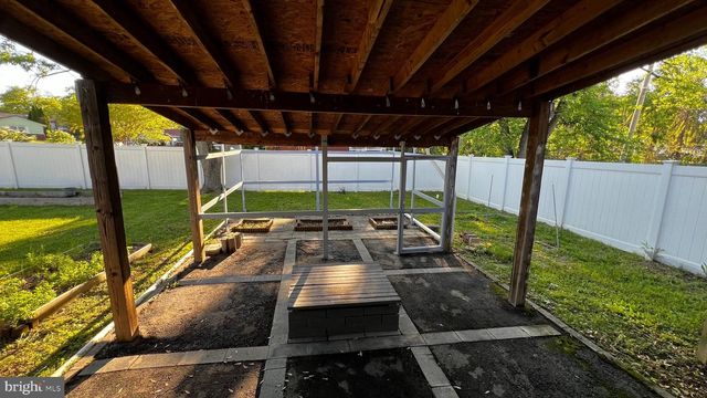 2024 KENNICOTT RD, Windsor Mill, MD 21244