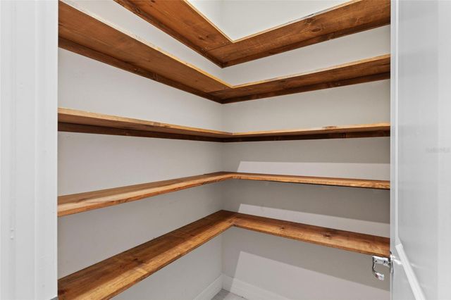 2134 LONG SPUR, Odessa, FL 33556