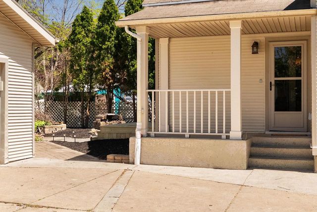 1702 Highland Avenue, Janesville, WI 53548