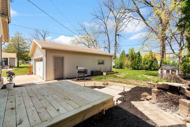 1702 Highland Avenue, Janesville, WI 53548