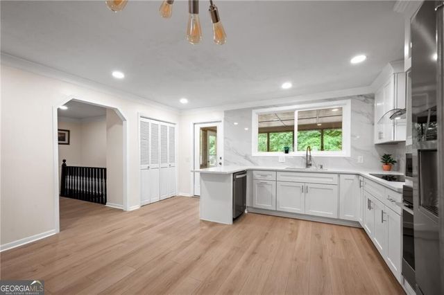 1929 Sharon Road, Cumming, GA 30041