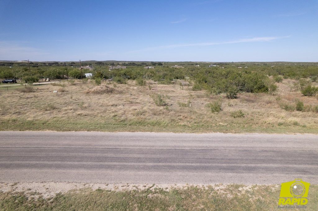 Image 12 of property listing at 17075 Caballo Blanco Lane, Christoval, TX 76935