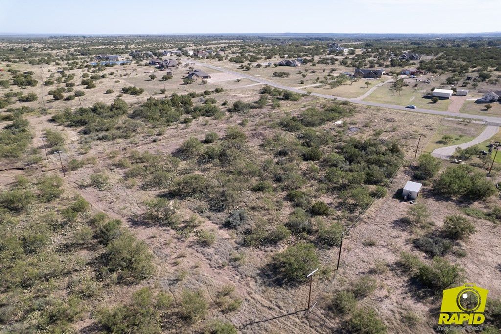 Image 4 of property listing at 17075 Caballo Blanco Lane, Christoval, TX 76935
