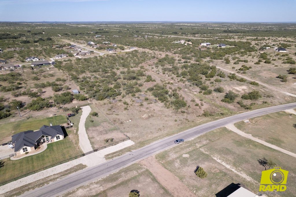 Image 7 of property listing at 17075 Caballo Blanco Lane, Christoval, TX 76935