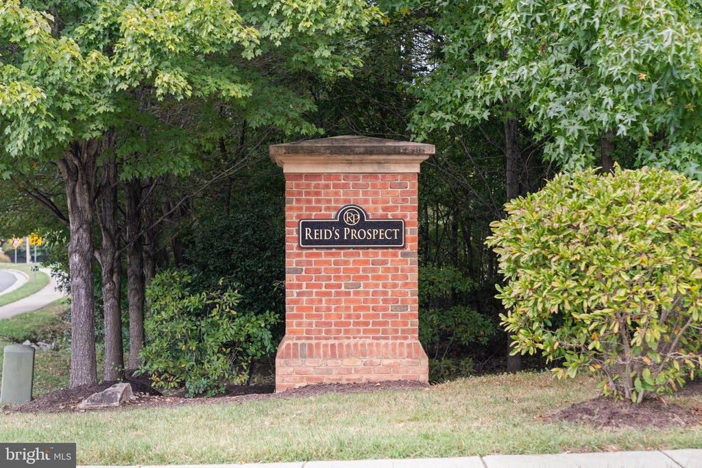 12658 STONE LINED CIR, Woodbridge, VA 22192