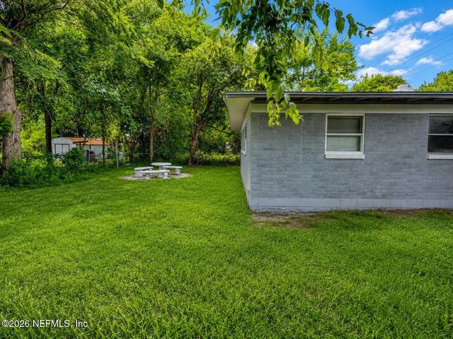 2467 25TH Street W, Jacksonville, FL 32209