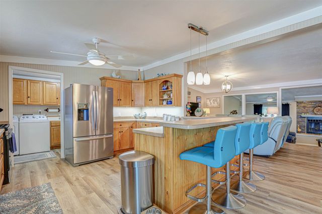 4018 Linda Court, Granbury, TX 76048
