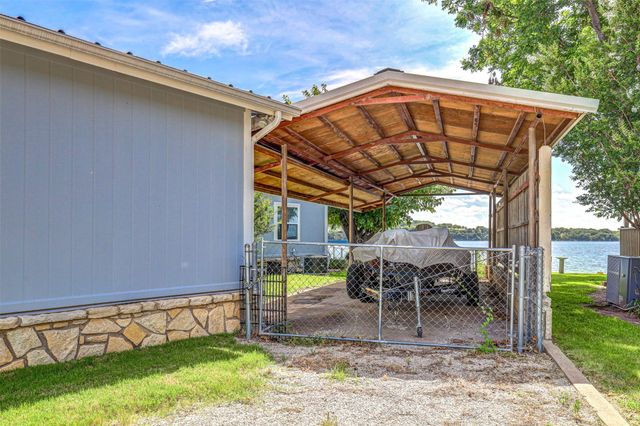 4018 Linda Court, Granbury, TX 76048