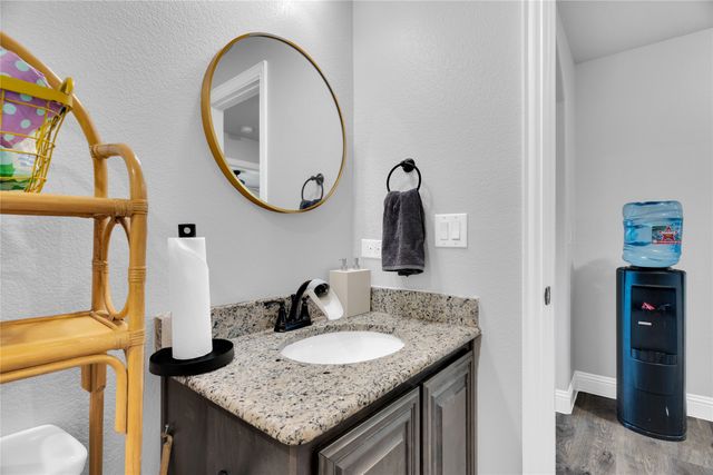 1621 Whispering Trail Drive, Waxahachie, TX 75165