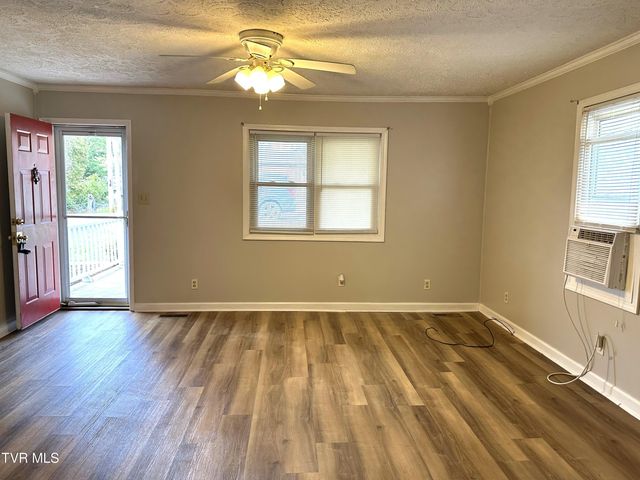 1213 Glynridge Street, Johnson City, TN 37601