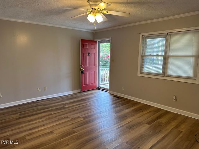 1213 Glynridge Street, Johnson City, TN 37601