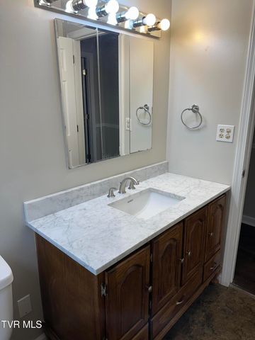 1213 Glynridge Street, Johnson City, TN 37601