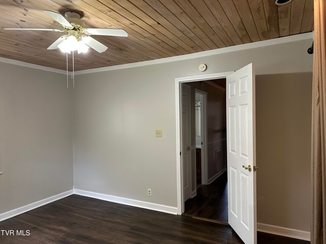1213 Glynridge Street, Johnson City, TN 37601