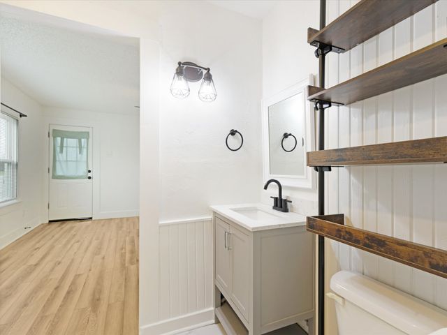 222 Barnes Bridge Road, Sunnyvale, TX 75182