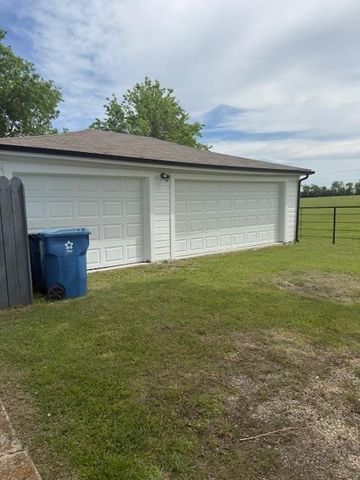 222 Barnes Bridge Road, Sunnyvale, TX 75182